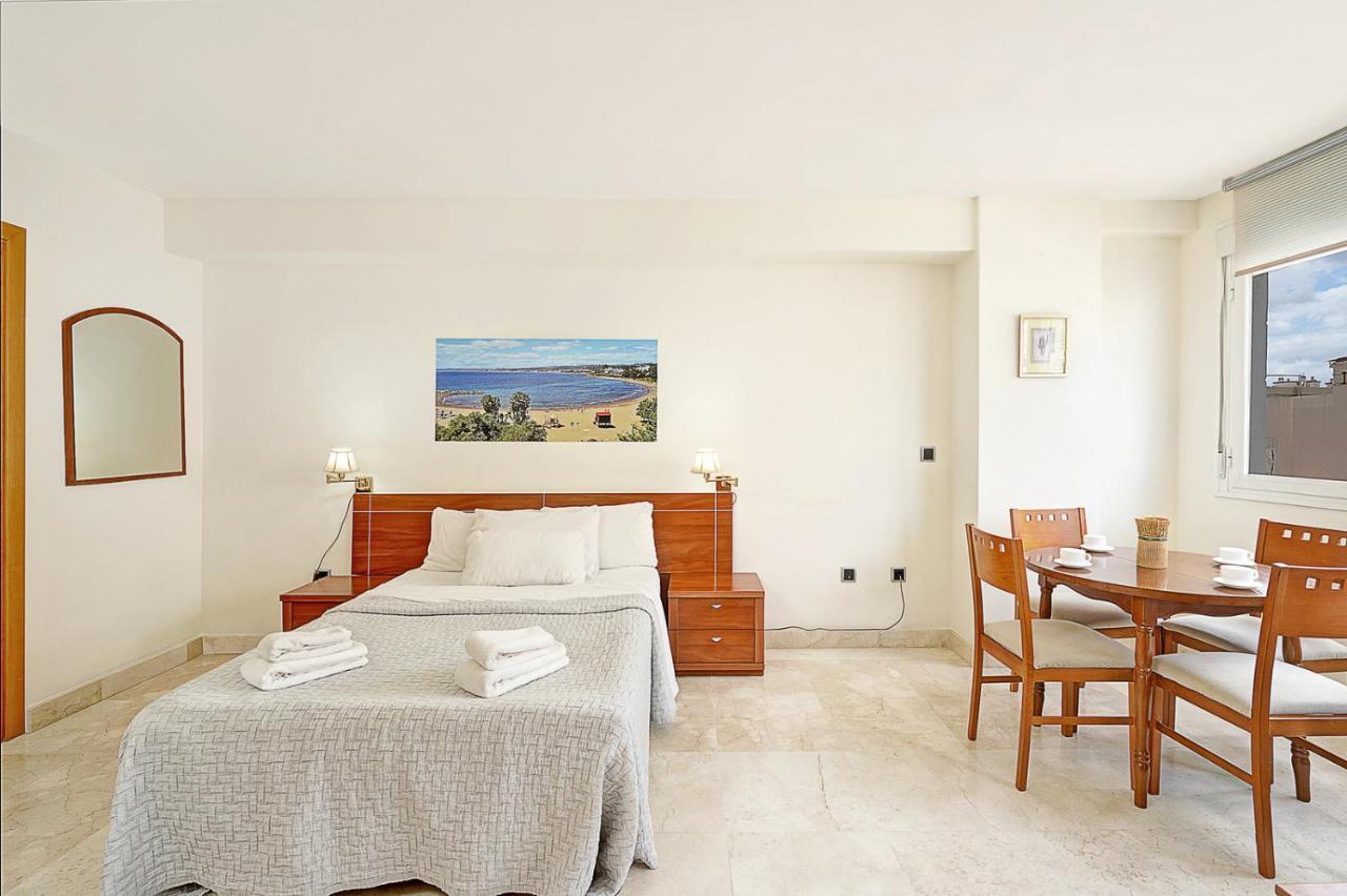 Apartamento En 1ª Linea De Playa, Estepona Centro Екстер'єр фото