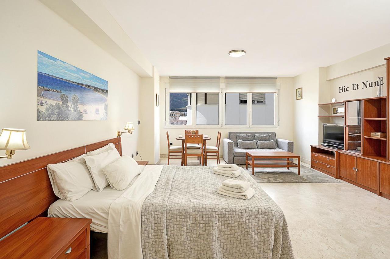 Apartamento En 1ª Linea De Playa, Estepona Centro Екстер'єр фото